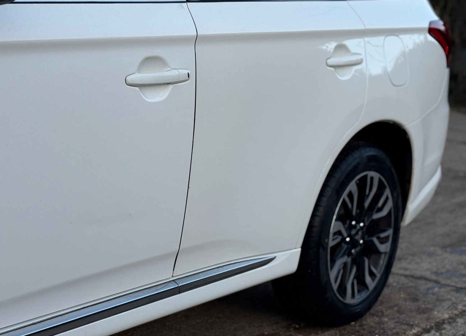 Used Mitsubishi Outlander 2016 for sale - 76985683: Photo 26