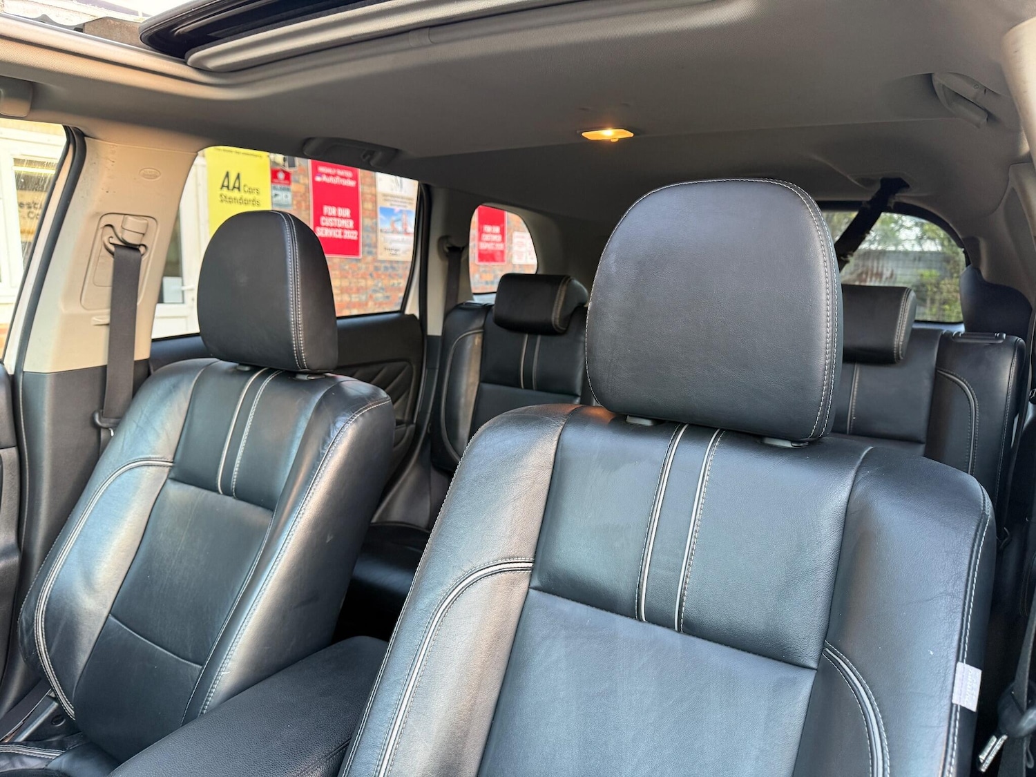 Used Mitsubishi Outlander 2016 for sale - 76985683: Photo 35