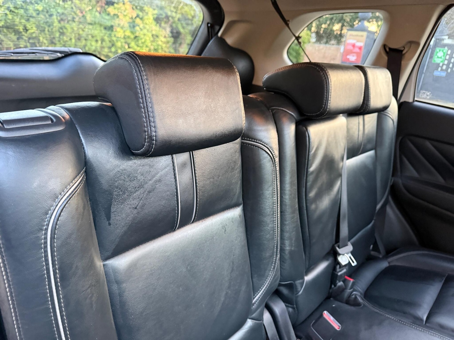 Used Mitsubishi Outlander 2016 for sale - 76985683: Photo 39