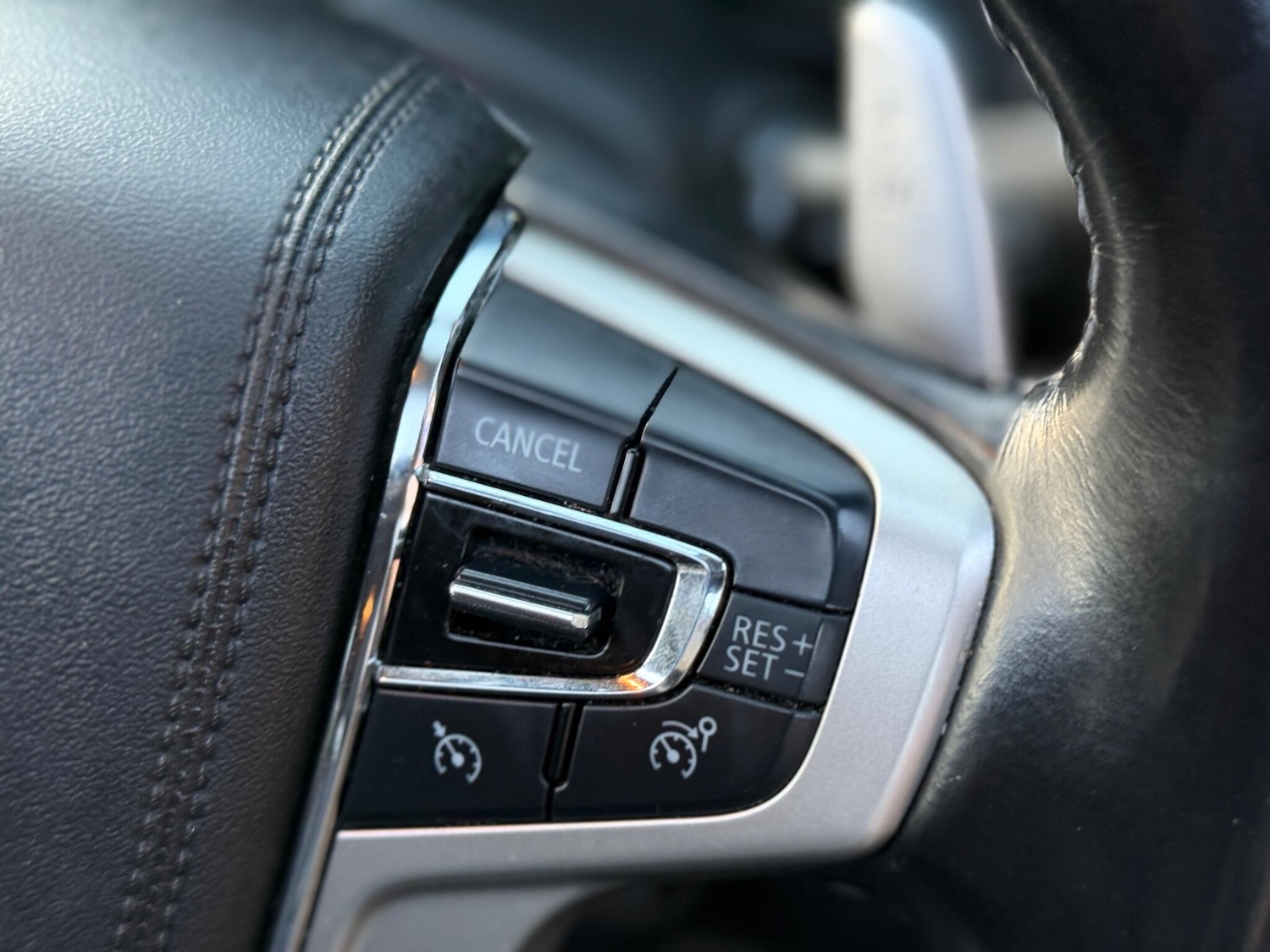 Used Mitsubishi Outlander 2016 for sale - 76985683: Photo 41