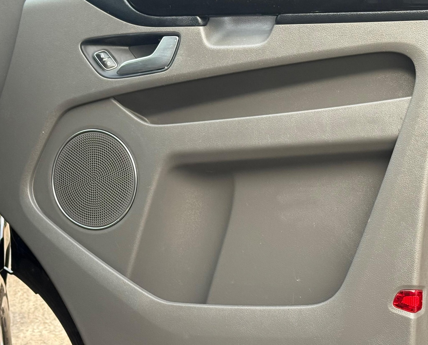 Used Ford Tourneo Custom 2018 for sale - 77012011: Photo 15