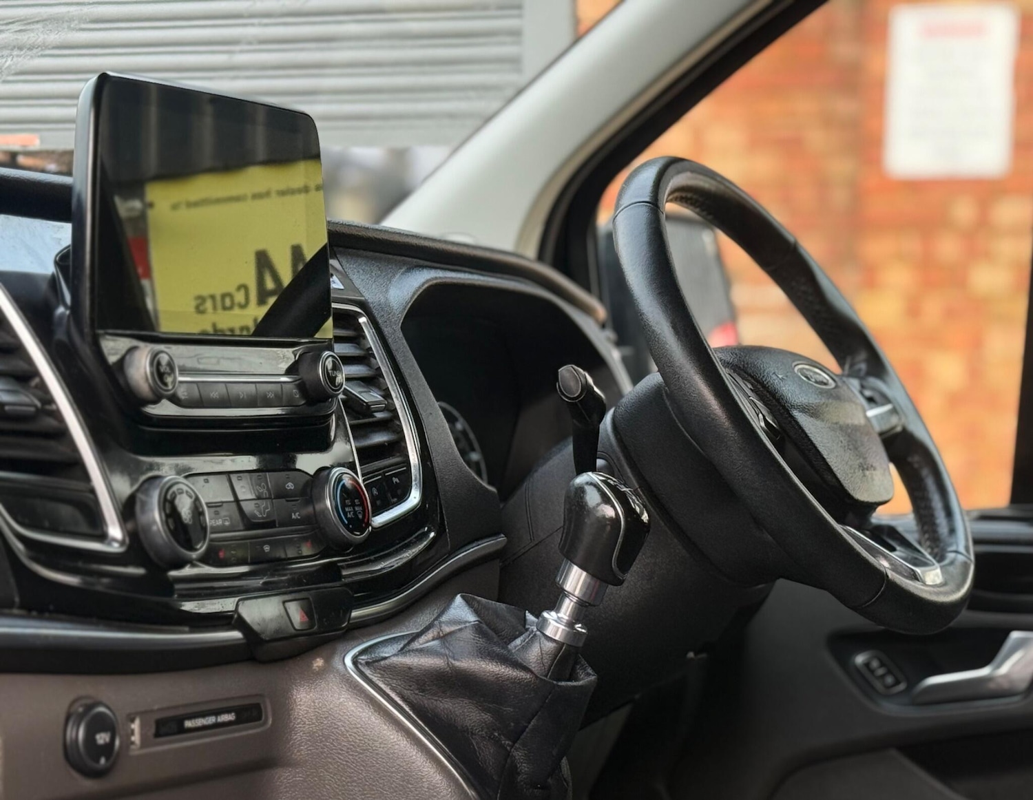 Used Ford Tourneo Custom 2018 for sale - 77012011: Photo 16