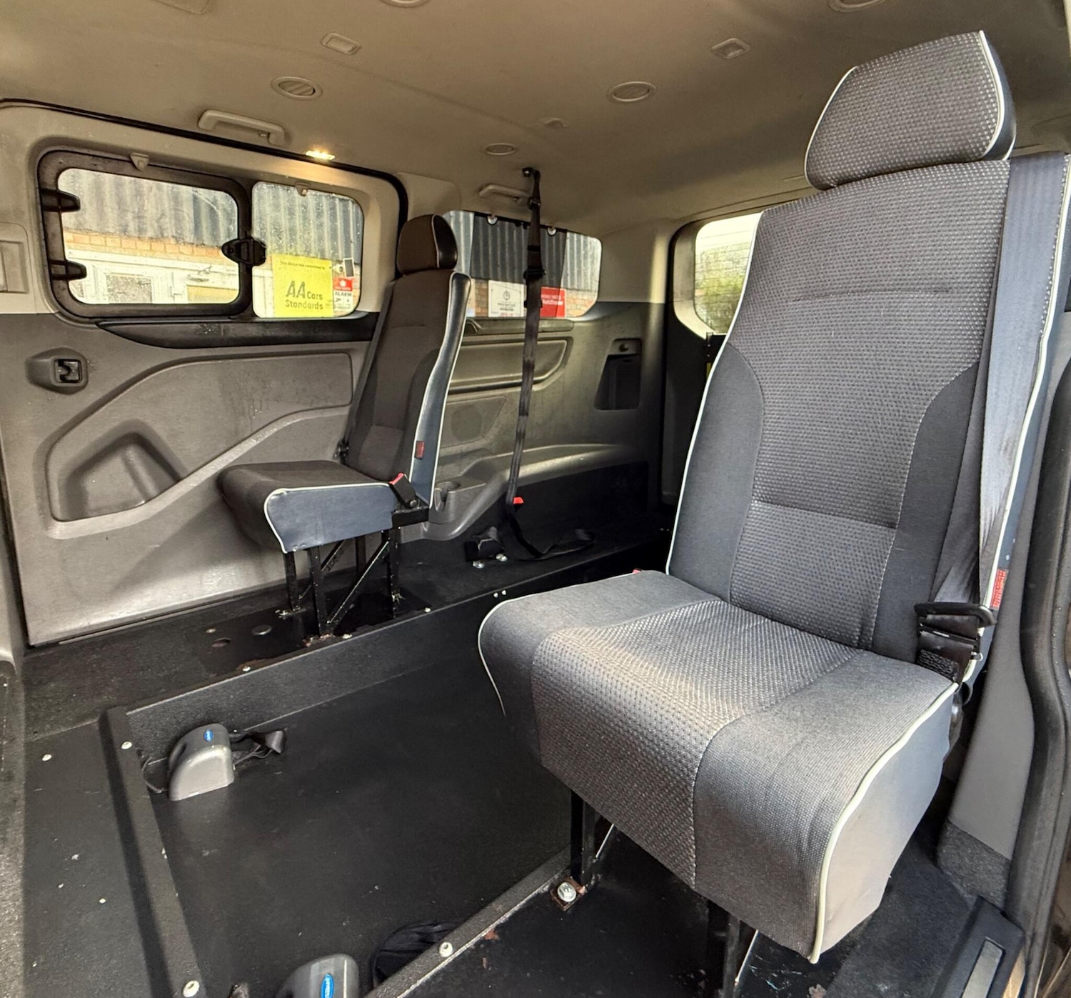 Used Ford Tourneo Custom 2018 for sale - 77012011: Photo 19