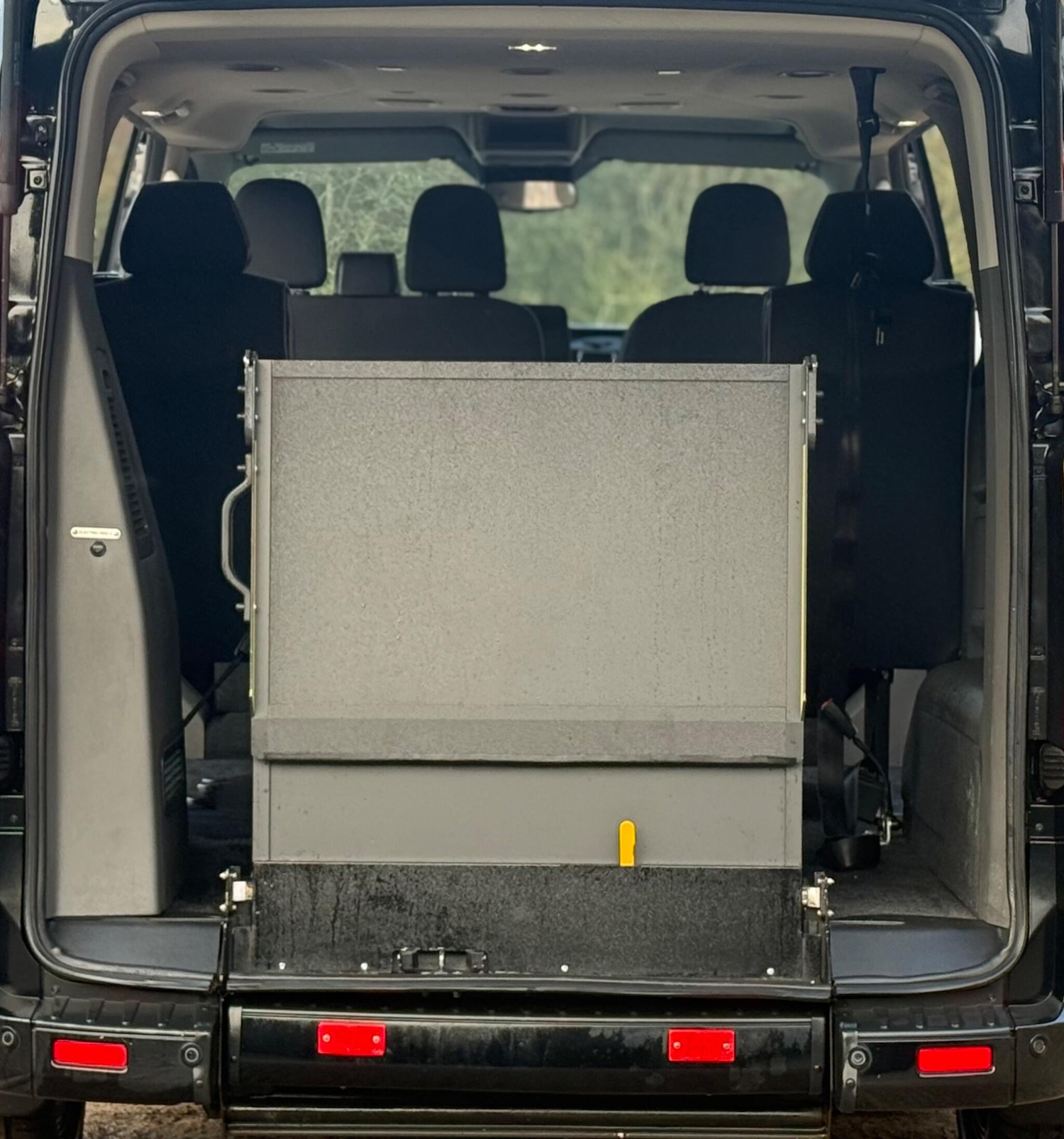 Used Ford Tourneo Custom 2018 for sale - 77012011: Photo 22