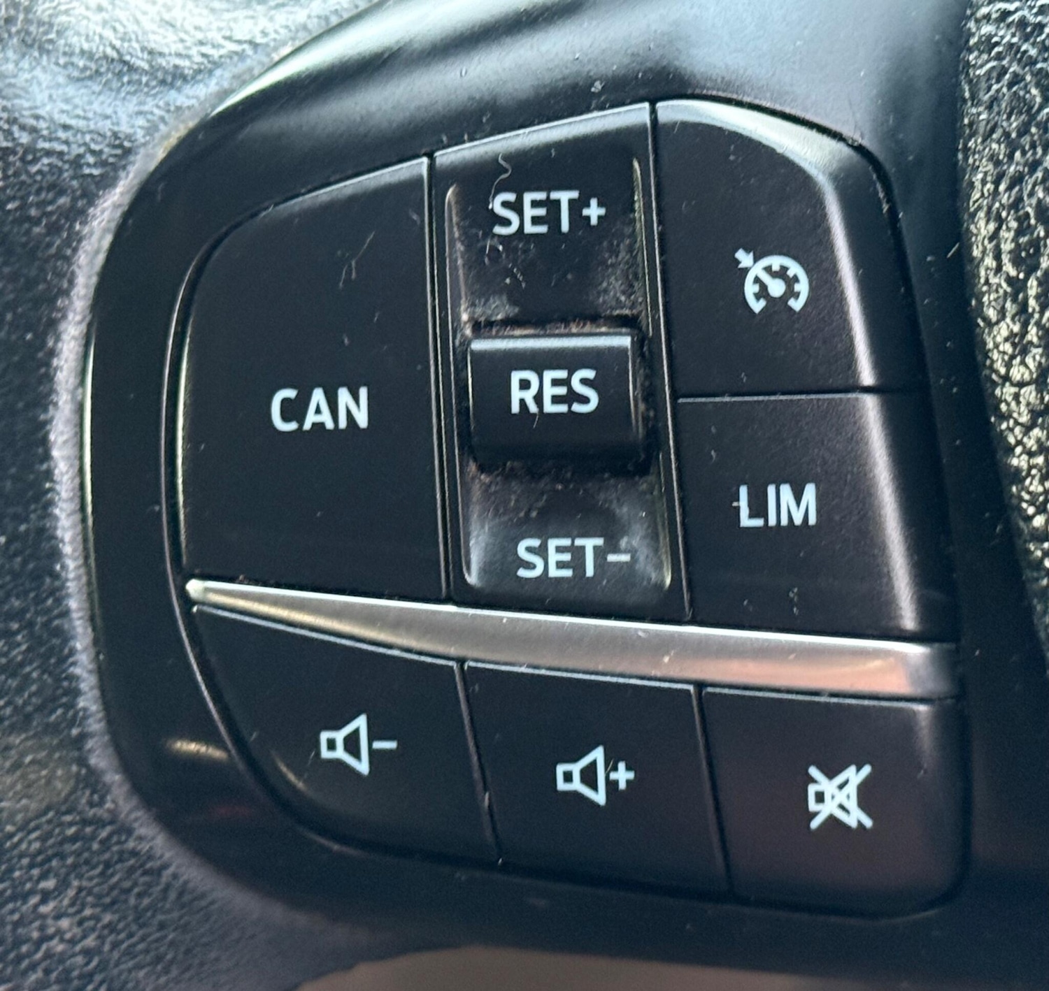 Used Ford Tourneo Custom 2018 for sale - 77012011: Photo 42