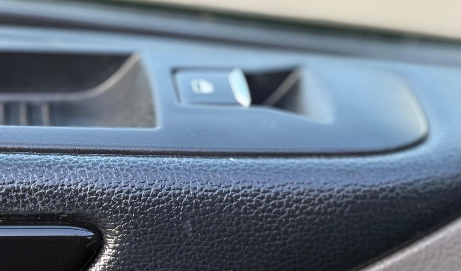 Used Ford Tourneo Custom 2018 for sale - 77012011: Photo 45