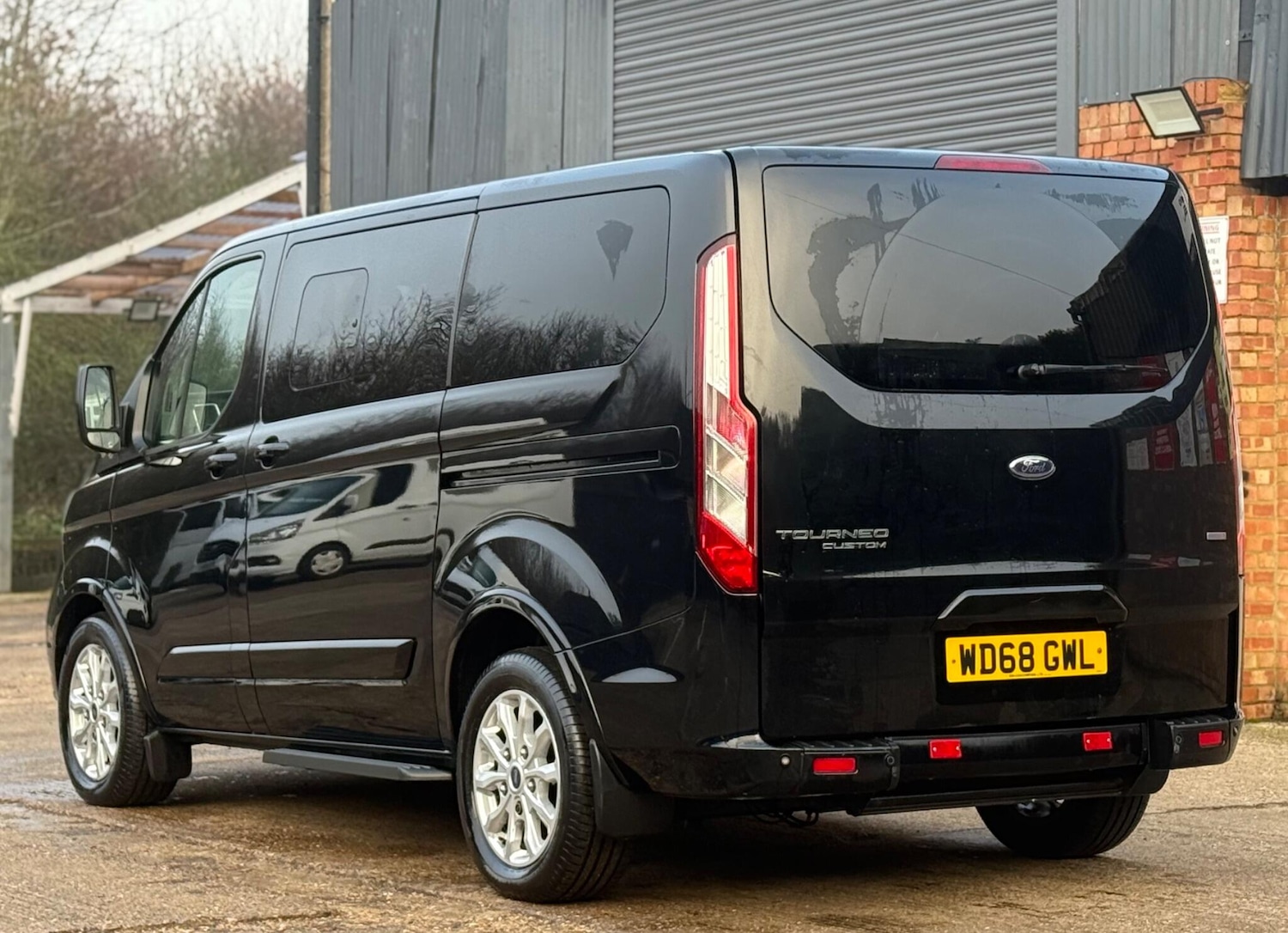 Used Ford Tourneo Custom 2018 for sale - 77012011: Photo 9