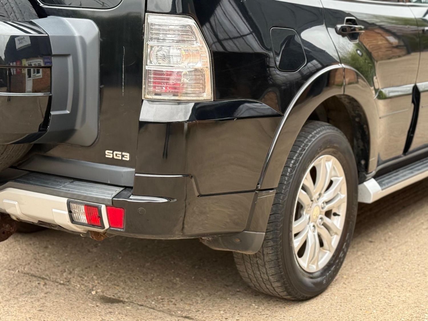 Used Mitsubishi Shogun 2013 for sale - 78177215: Photo 30