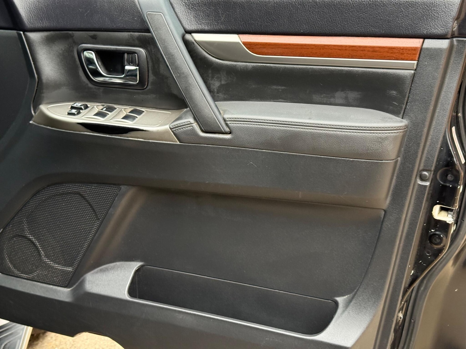 Used Mitsubishi Shogun 2013 for sale - 78177215: Photo 33