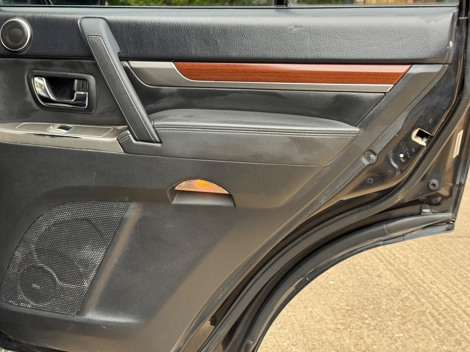 Used Mitsubishi Shogun 2013 for sale - 78177215: Photo 39