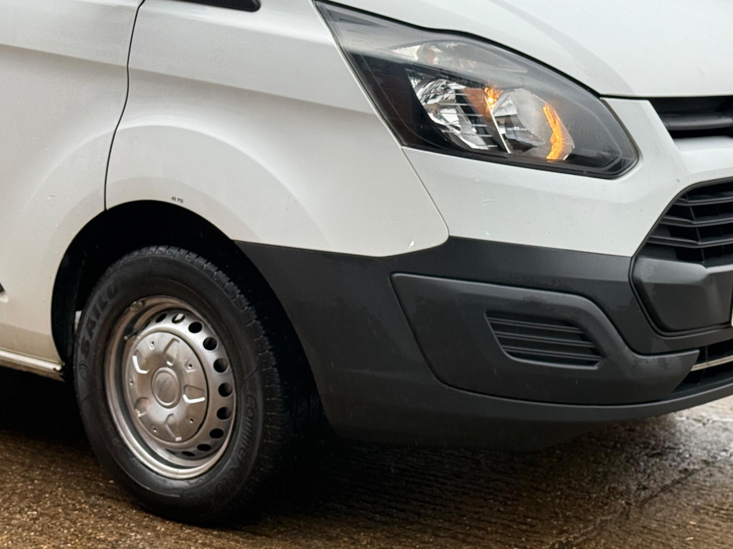 Used Ford Transit Custom 2017 for sale - 76635925: Photo 22