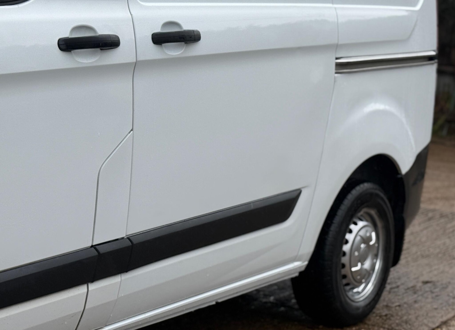 Used Ford Transit Custom 2017 for sale - 76635925: Photo 27