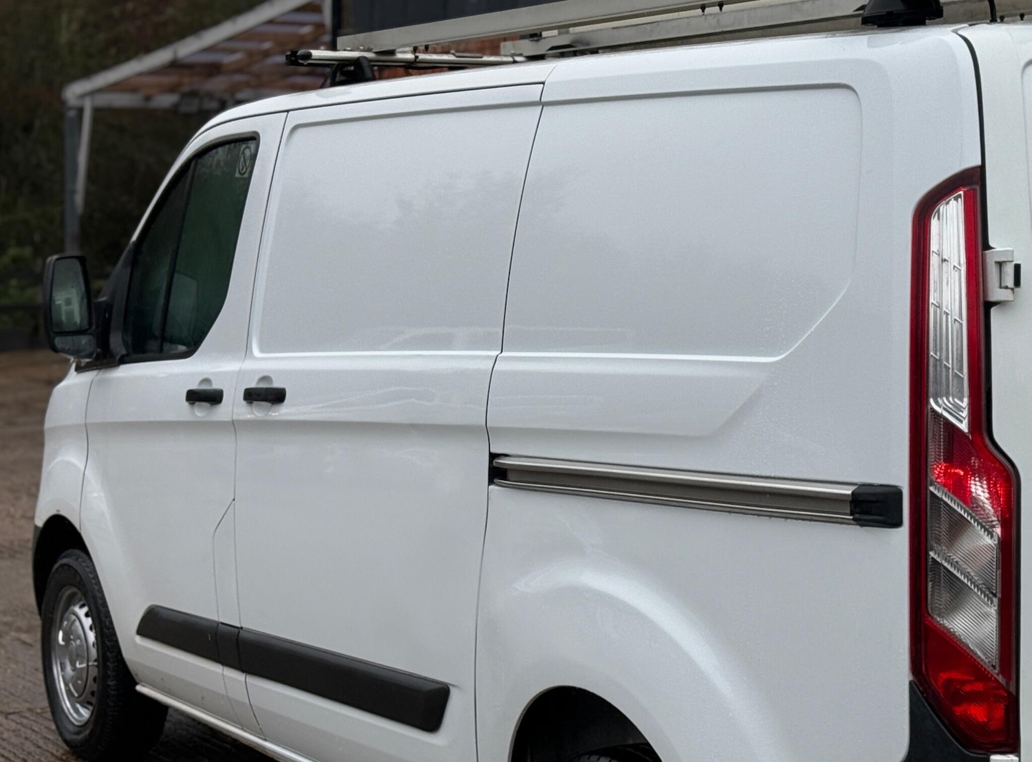 Used Ford Transit Custom 2017 for sale - 76635925: Photo 29