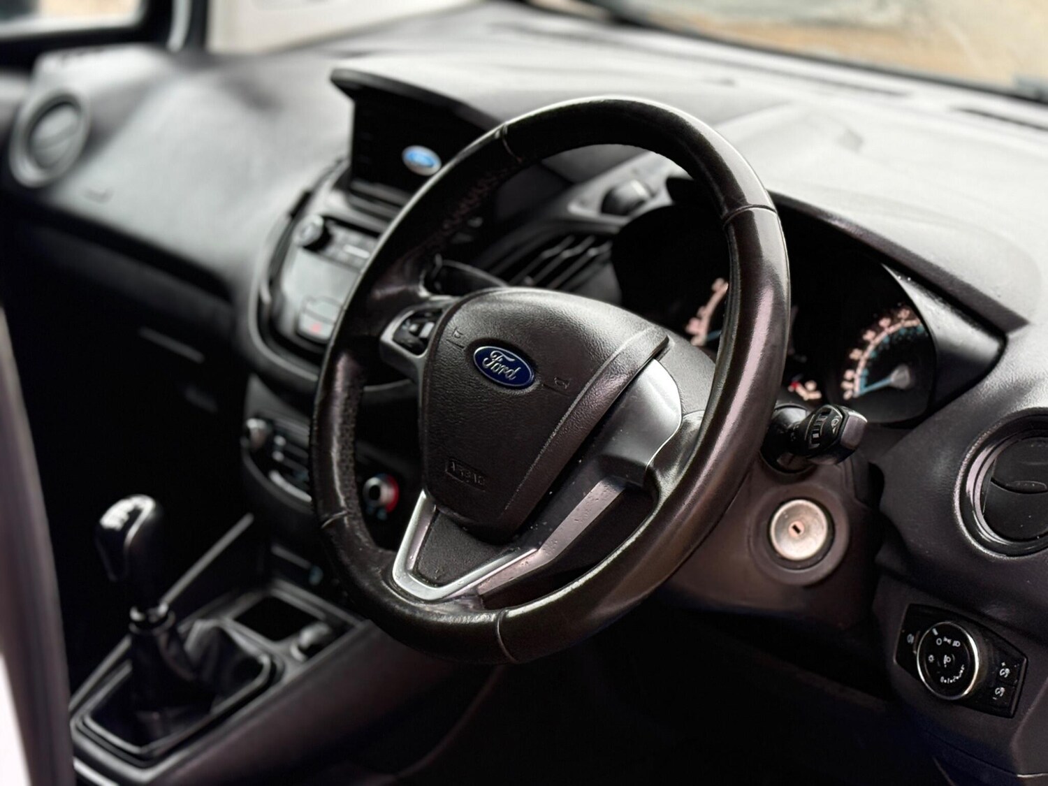 Used Ford Transit Courier 2020 for sale - 77336897: Photo 13