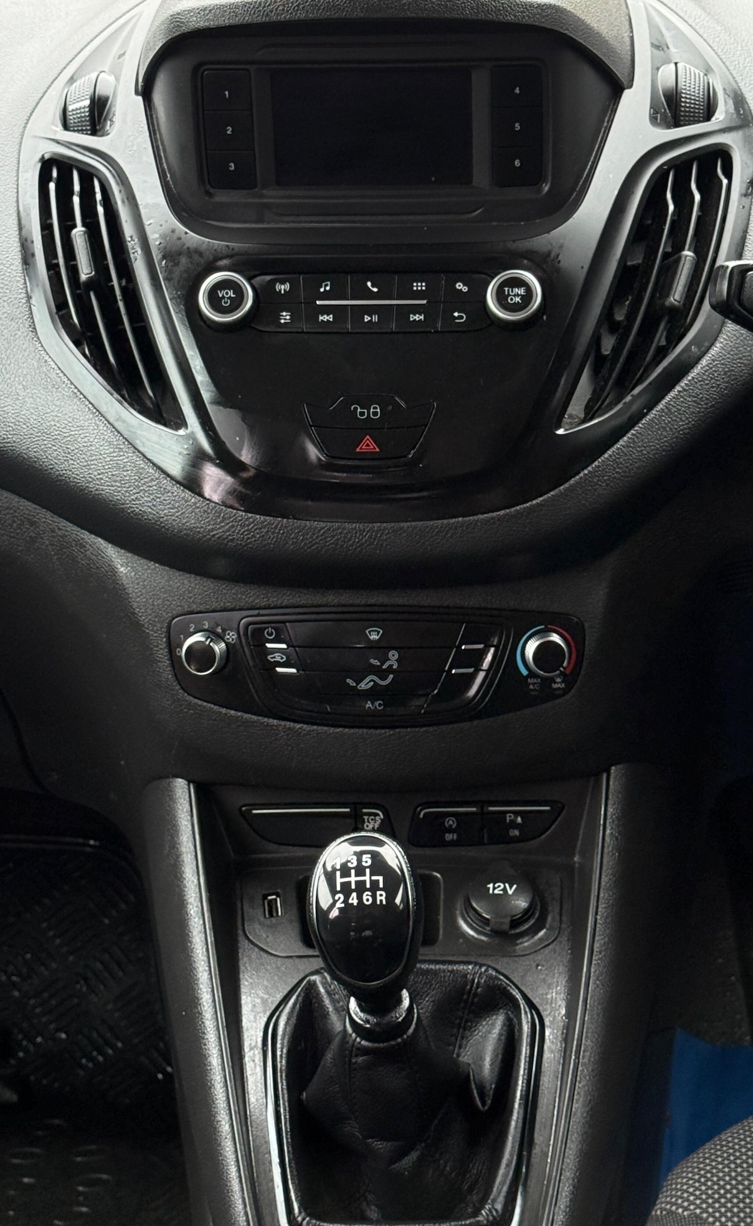 Used Ford Transit Courier 2020 for sale - 77336897: Photo 20