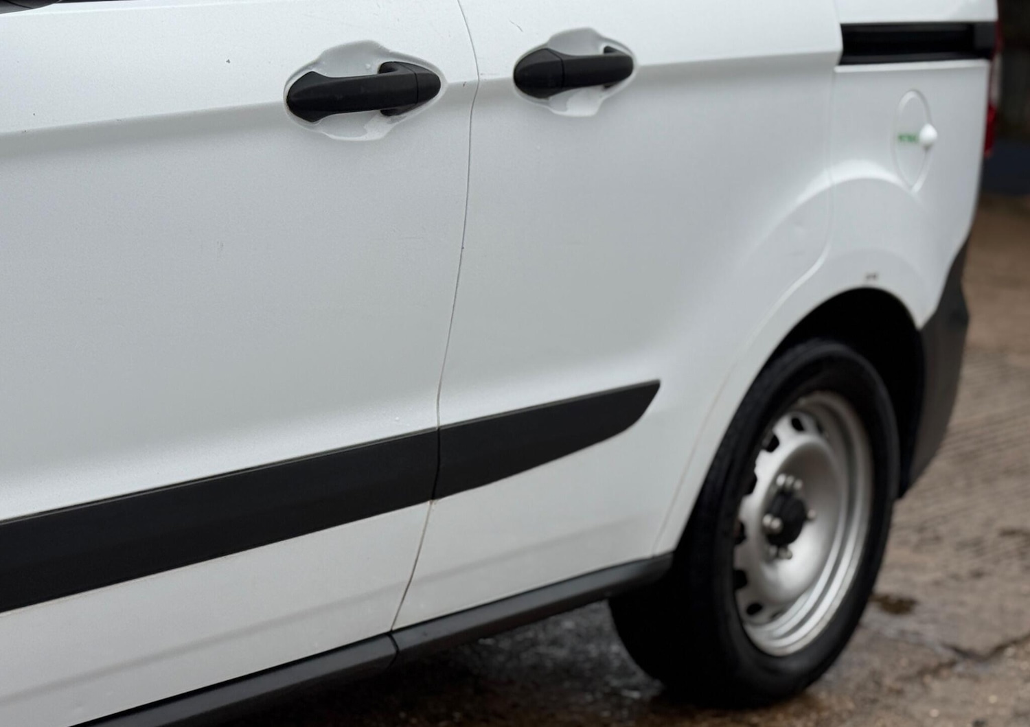 Used Ford Transit Courier 2020 for sale - 77336897: Photo 27