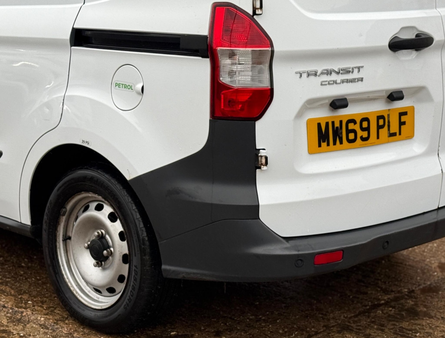 Used Ford Transit Courier 2020 for sale - 77336897: Photo 28