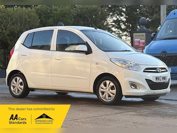 Used Hyundai i10 2012 for sale - 77236210: Photo