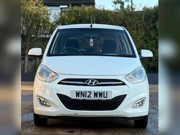 Used Hyundai i10 2012 for sale - 77236210: Photo