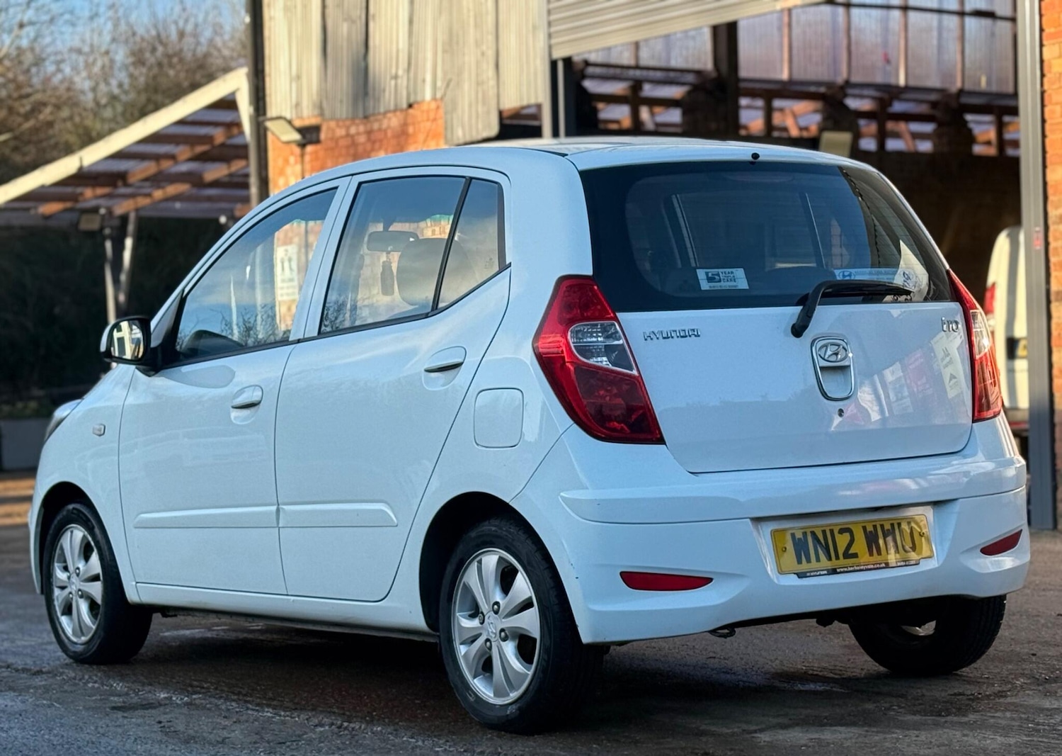 Used Hyundai i10 2012 for sale - 77236210: Photo 9