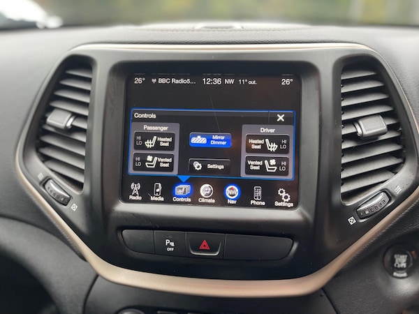 Used Jeep Cherokee 2015 for sale - 76273778: Photo 18