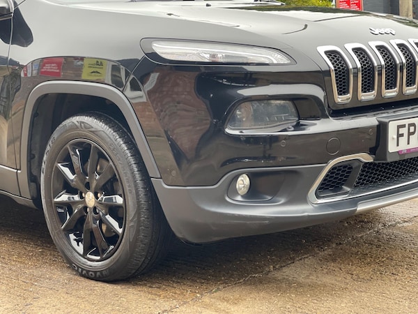 Used Jeep Cherokee 2015 for sale - 76273778: Photo 20