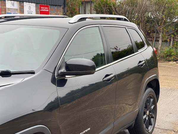 Used Jeep Cherokee 2015 for sale - 76273778: Photo 24