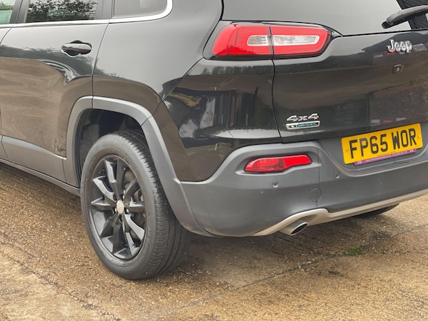Used Jeep Cherokee 2015 for sale - 76273778: Photo 26
