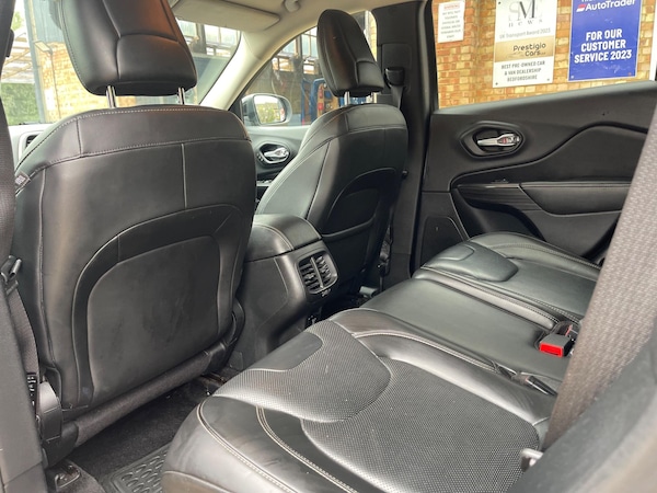 Used Jeep Cherokee 2015 for sale - 76273778: Photo 42