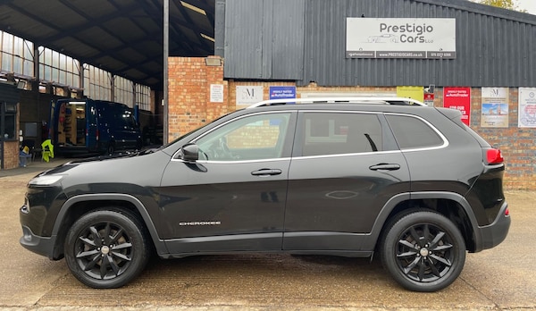 Used Jeep Cherokee 2015 for sale - 76273778: Photo 8