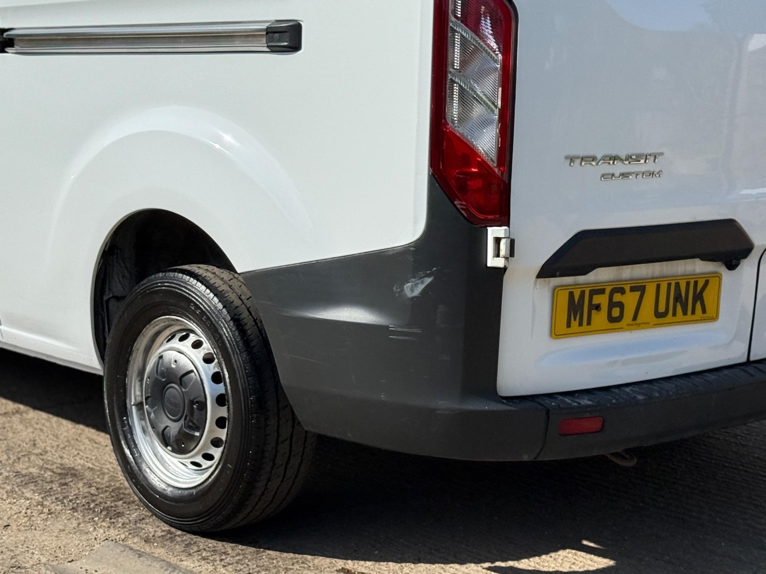 Used Ford Transit Custom 2017 for sale - 76368997: Photo 26