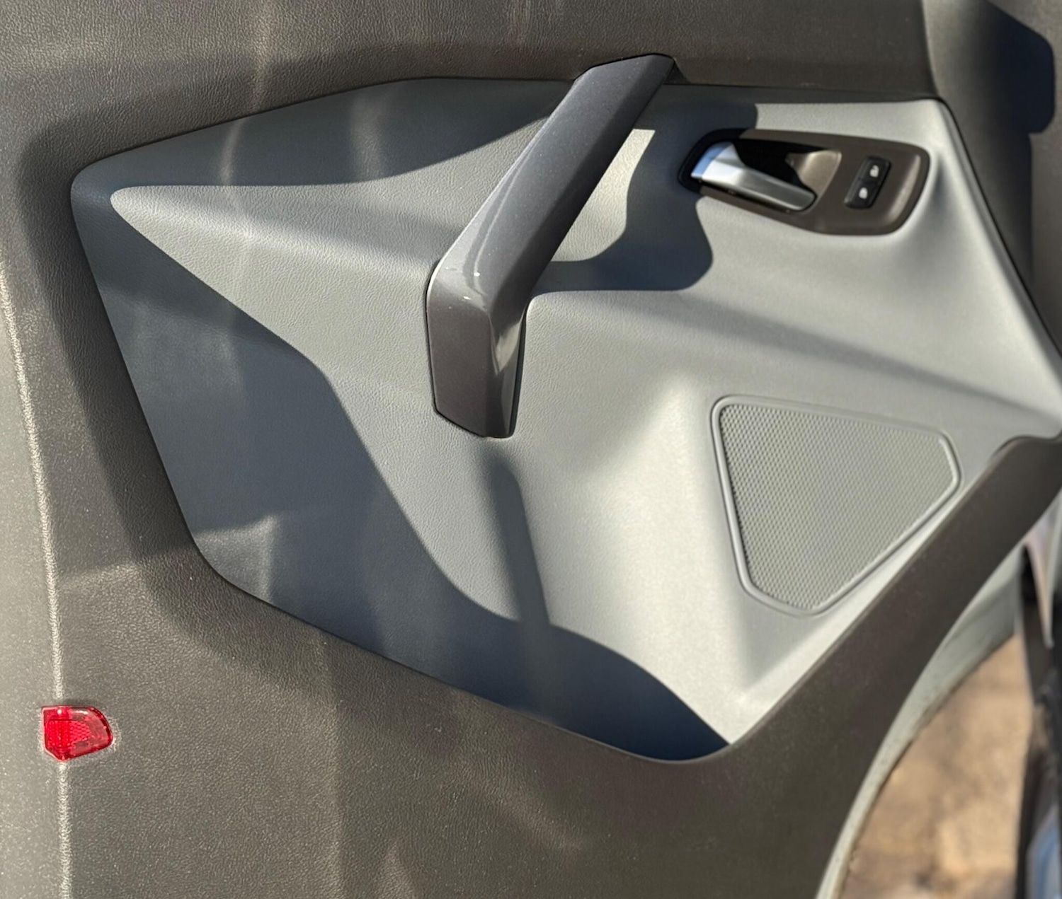 Used Ford Transit Custom 2017 for sale - 76757100: Photo 17