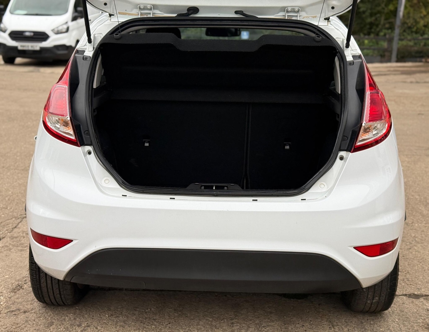 Used Ford Fiesta 2013 for sale - 76305294: Photo 19