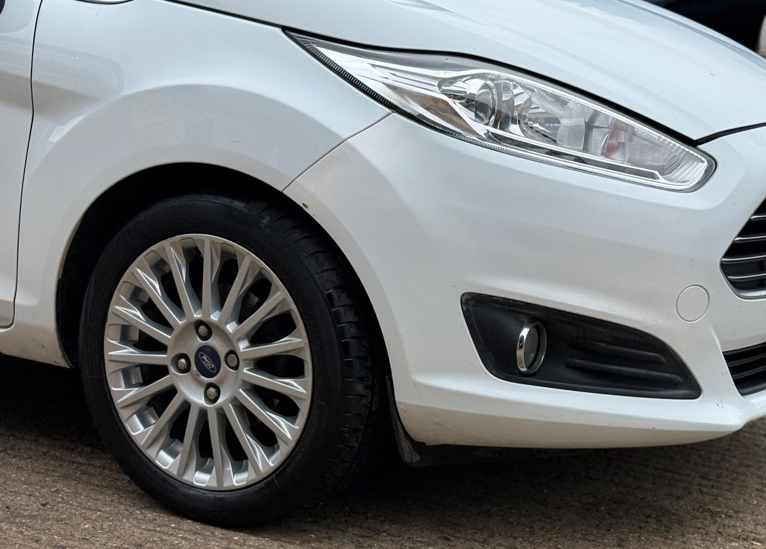 Used Ford Fiesta 2013 for sale - 76305294: Photo 21