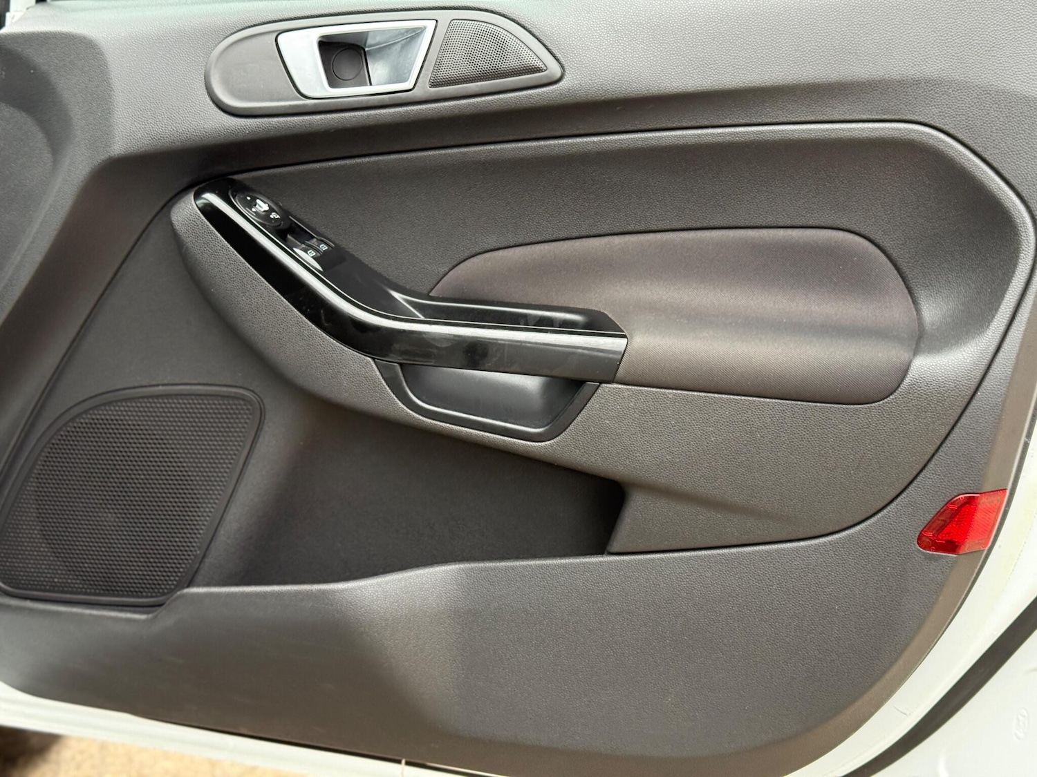 Used Ford Fiesta 2013 for sale - 76305294: Photo 33