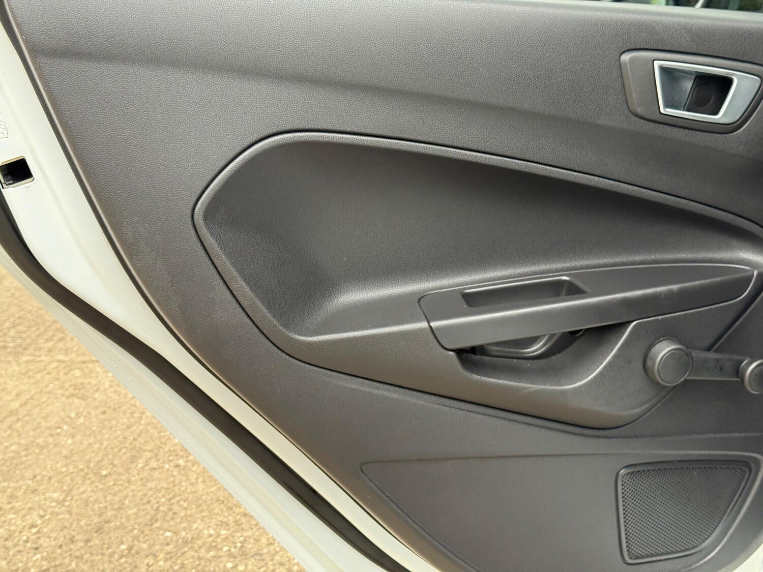 Used Ford Fiesta 2013 for sale - 76305294: Photo 37