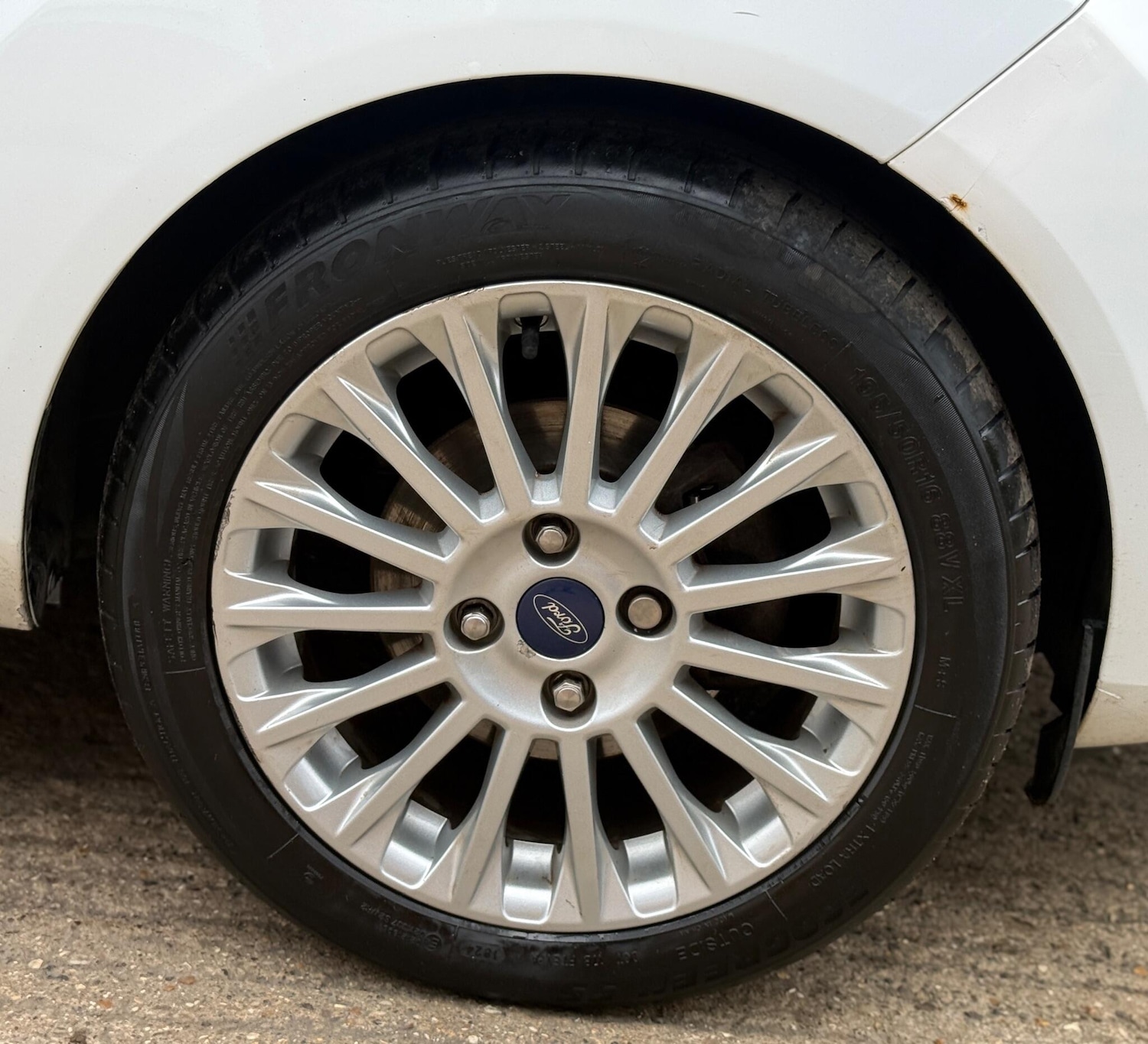 Used Ford Fiesta 2013 for sale - 76305294: Photo 43