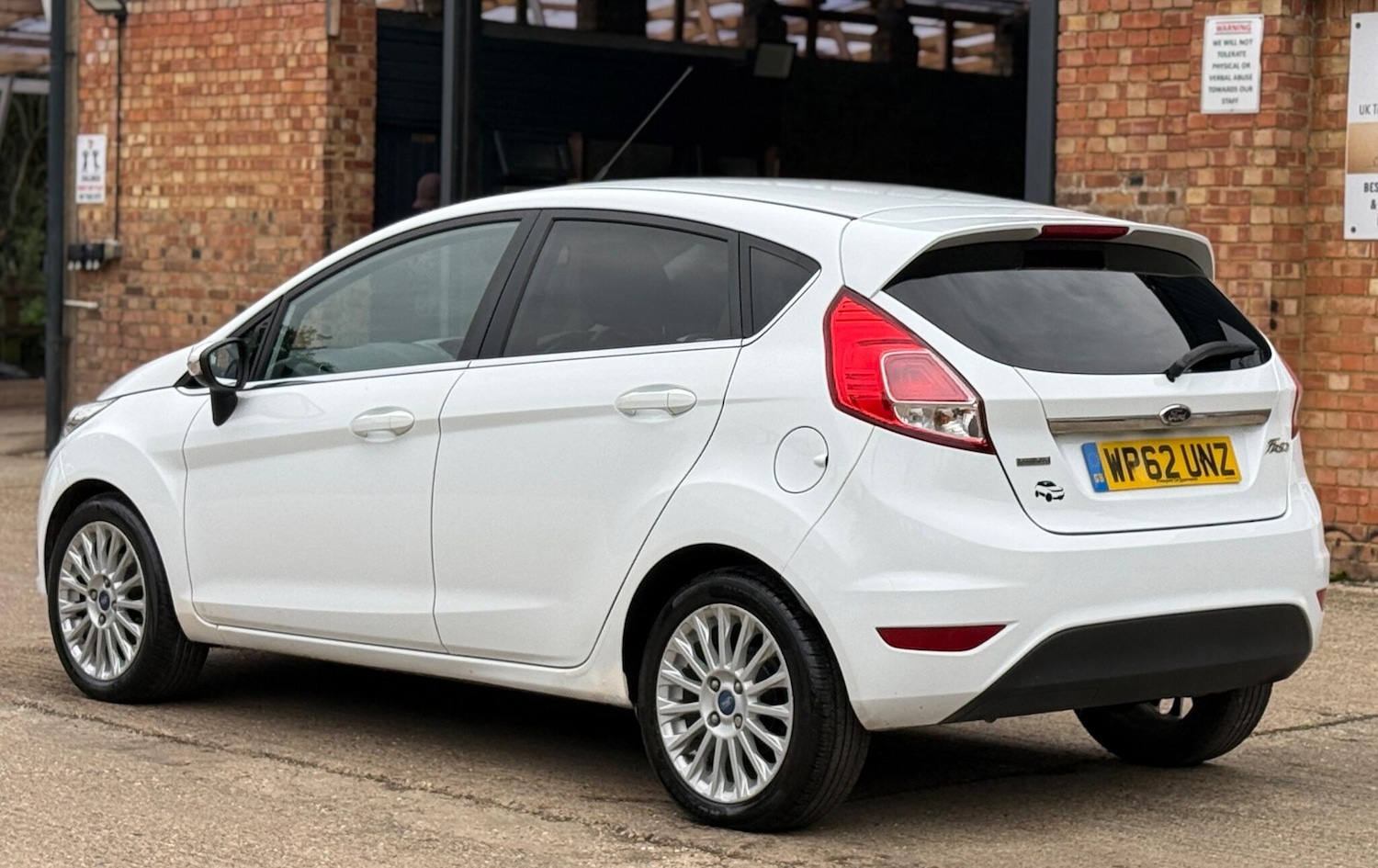 Used Ford Fiesta 2013 for sale - 76305294: Photo 9