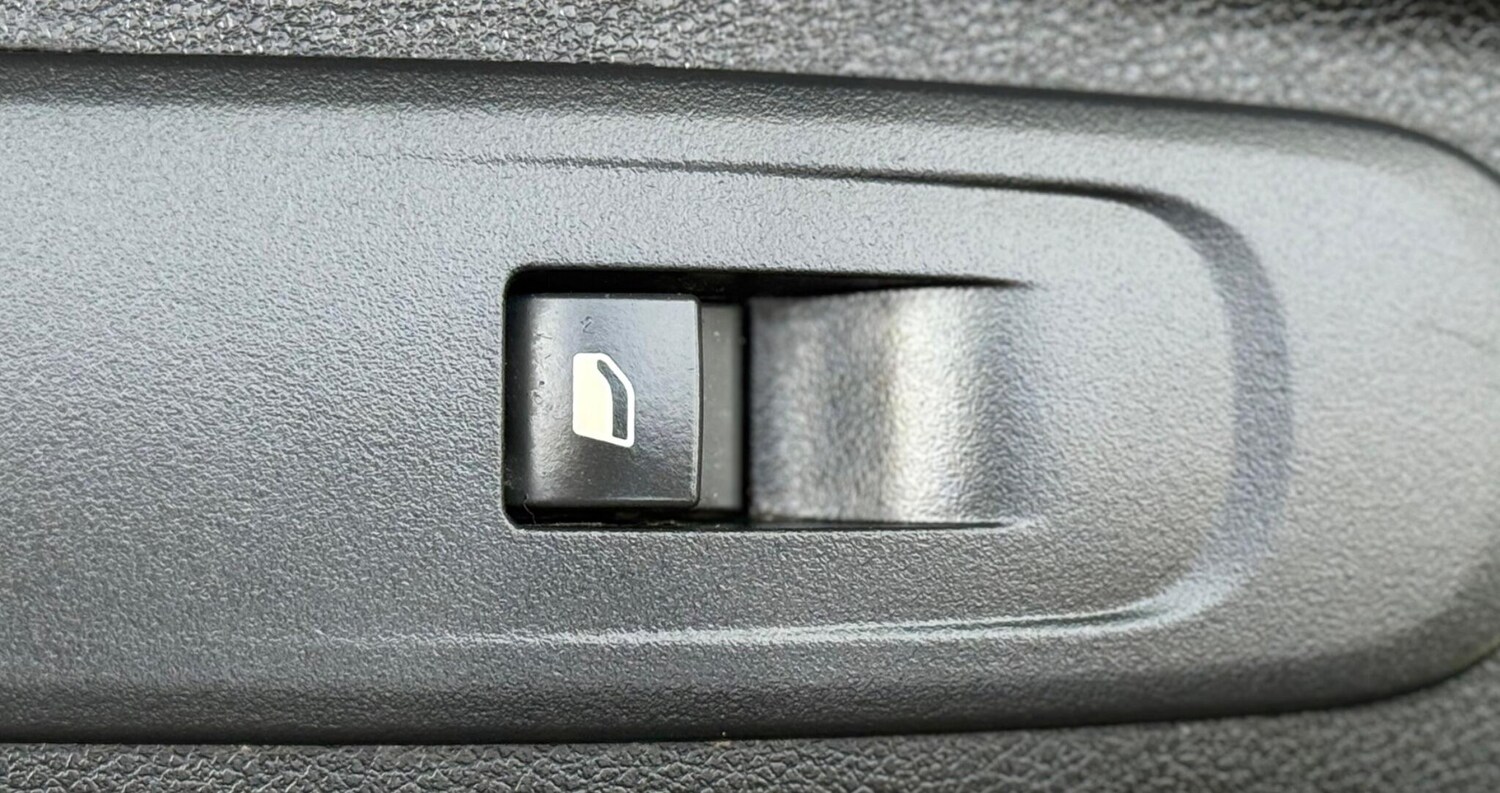 Used Vauxhall Combo 2020 for sale - 76391944: Photo 34