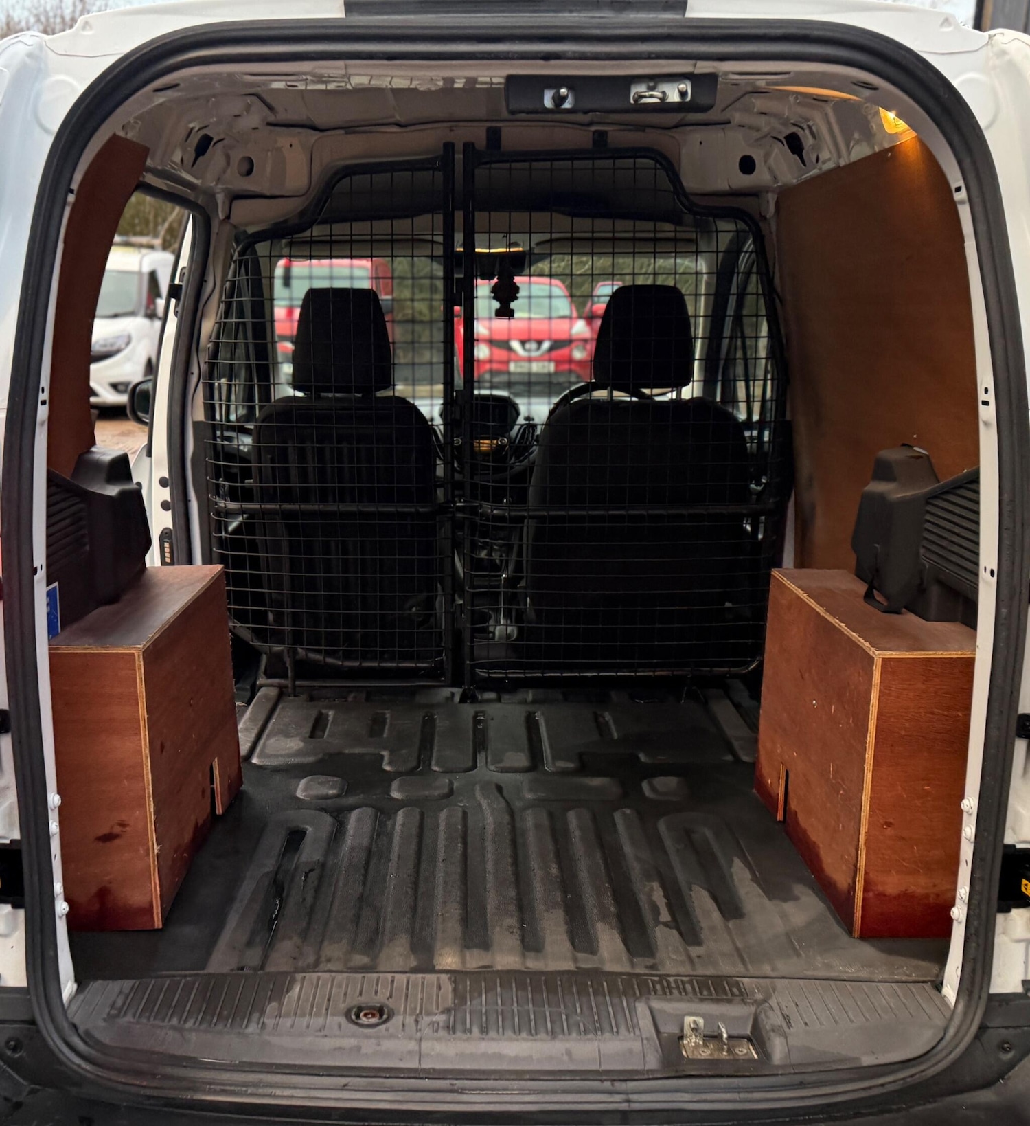 Used Ford Transit Courier 2020 for sale - 78132115: Photo 18