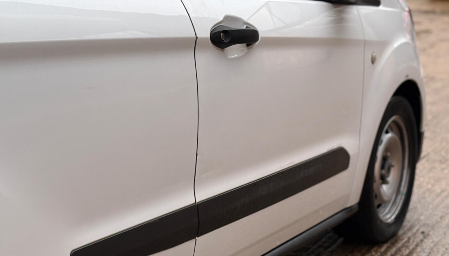 Used Ford Transit Courier 2020 for sale - 78132115: Photo 32