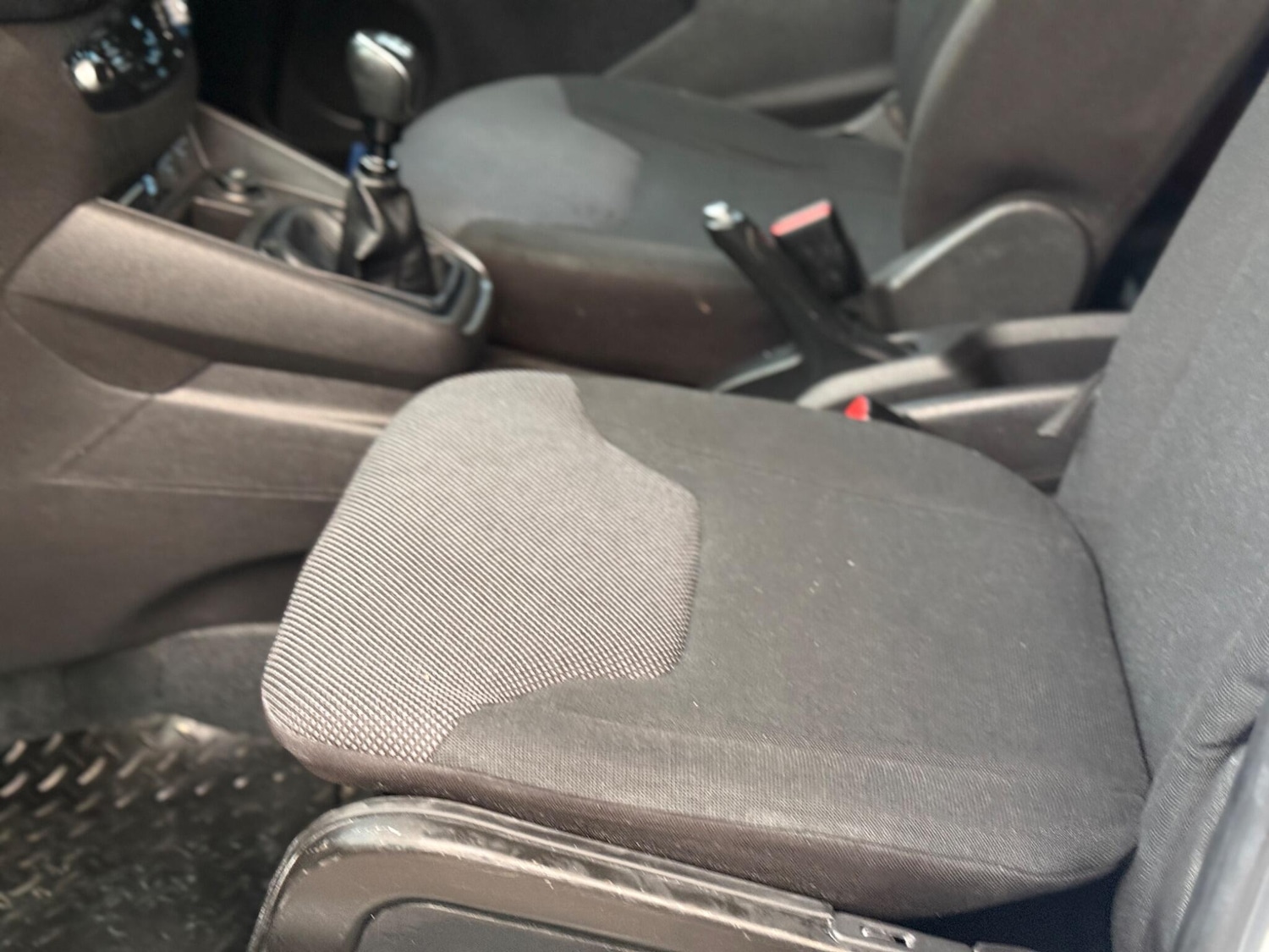 Used Ford Transit Courier 2020 for sale - 78132115: Photo 34