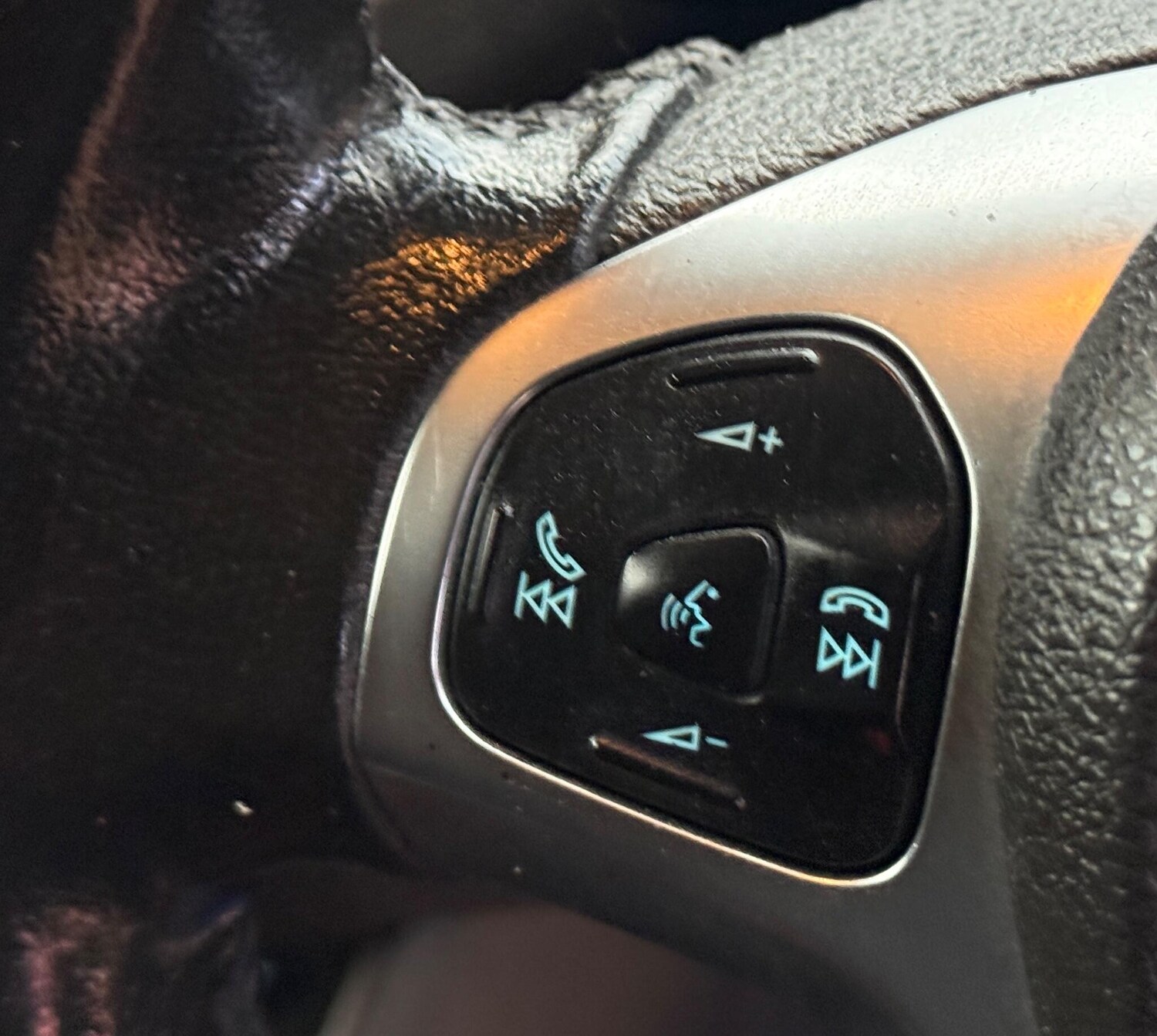 Used Ford Transit Courier 2020 for sale - 78132115: Photo 37