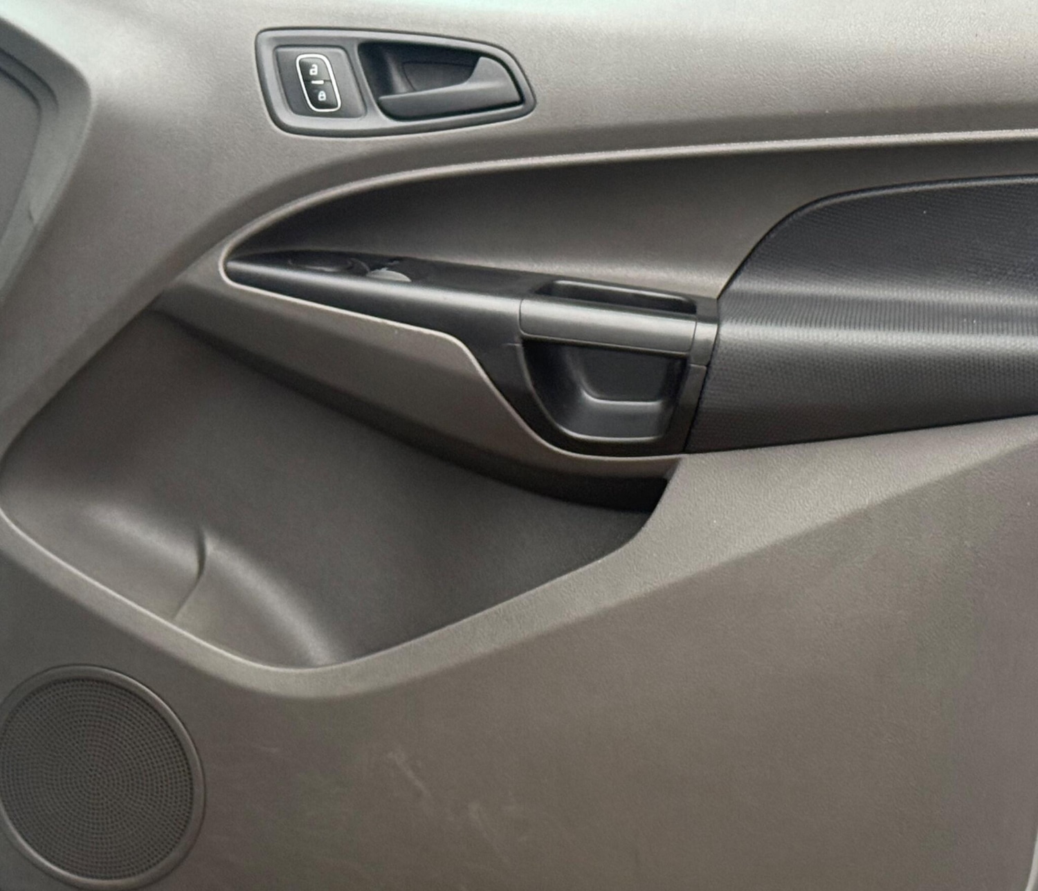 Used Ford Transit Connect 2020 for sale - 77310932: Photo 15