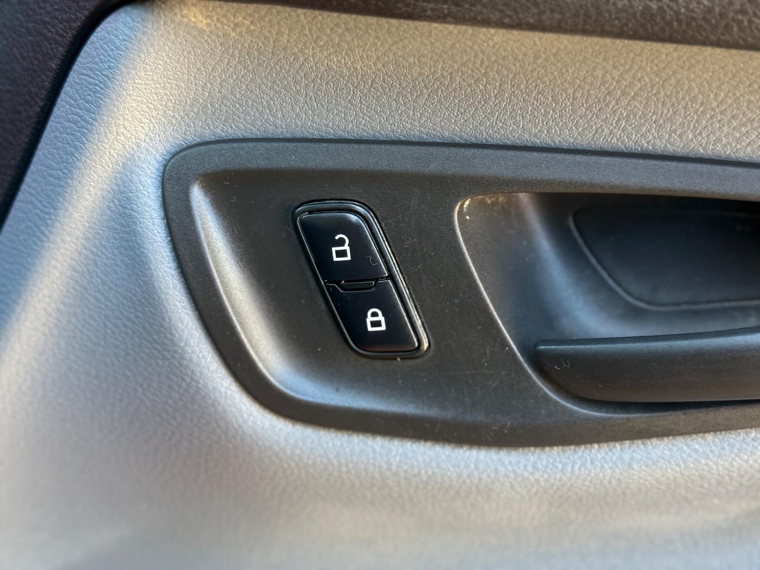 Used Ford Transit Custom 2017 for sale - 78029121: Photo 42