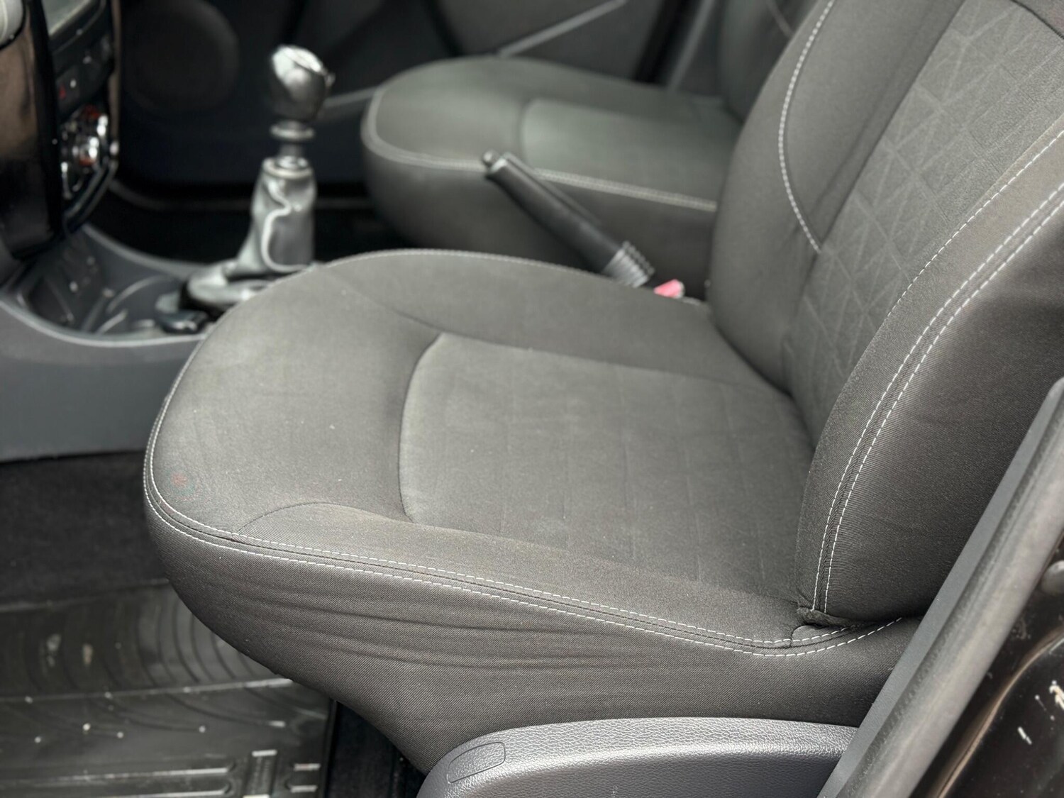 Used Dacia Duster 2015 for sale - 77688192: Photo 34