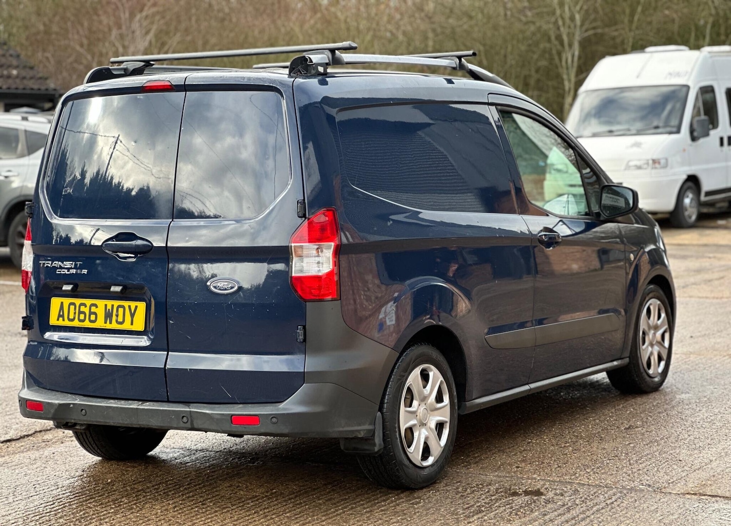 Used Ford Transit Courier 2016 for sale - 77483268: Photo 11