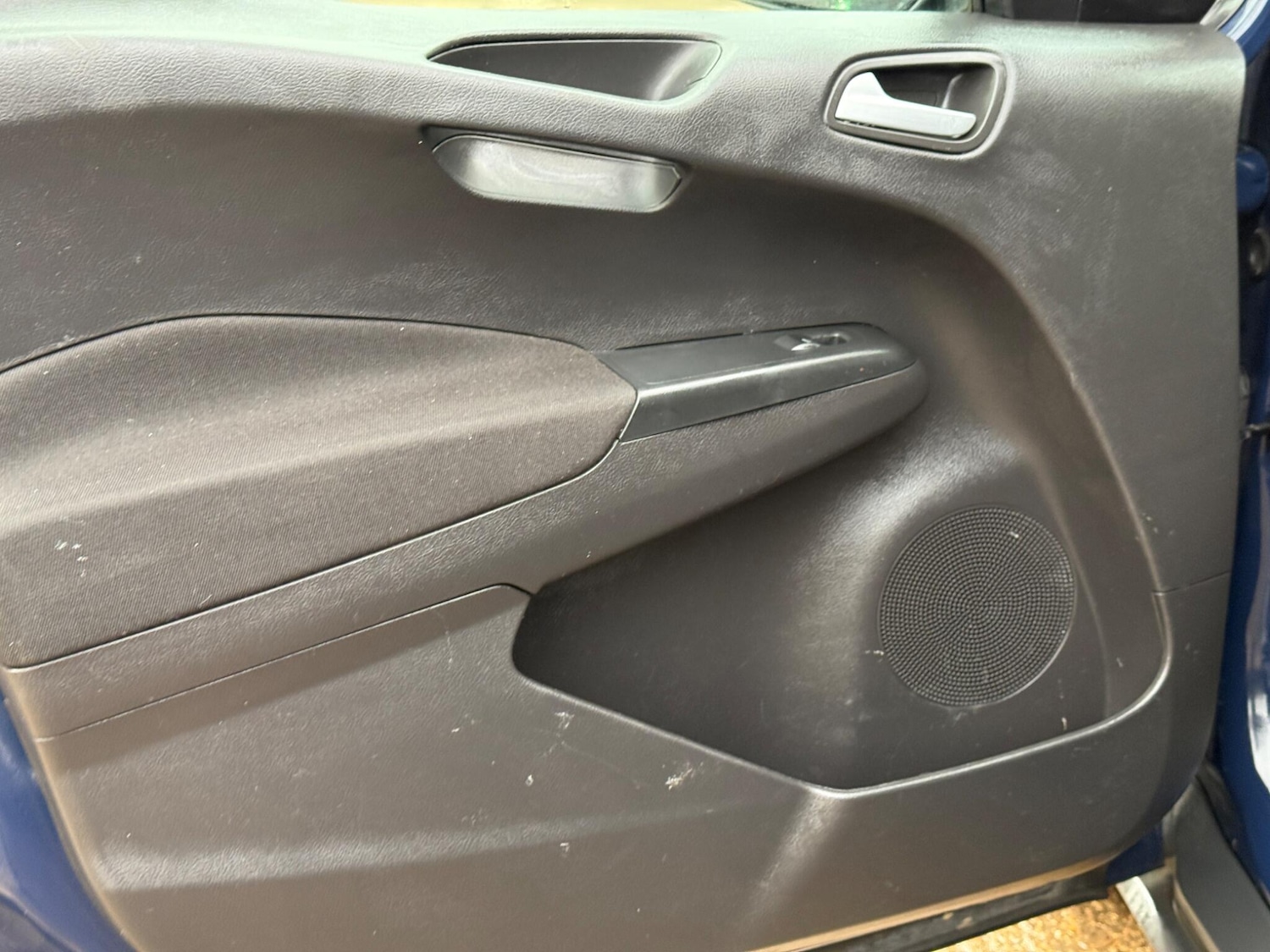 Used Ford Transit Courier 2016 for sale - 77483268: Photo 34