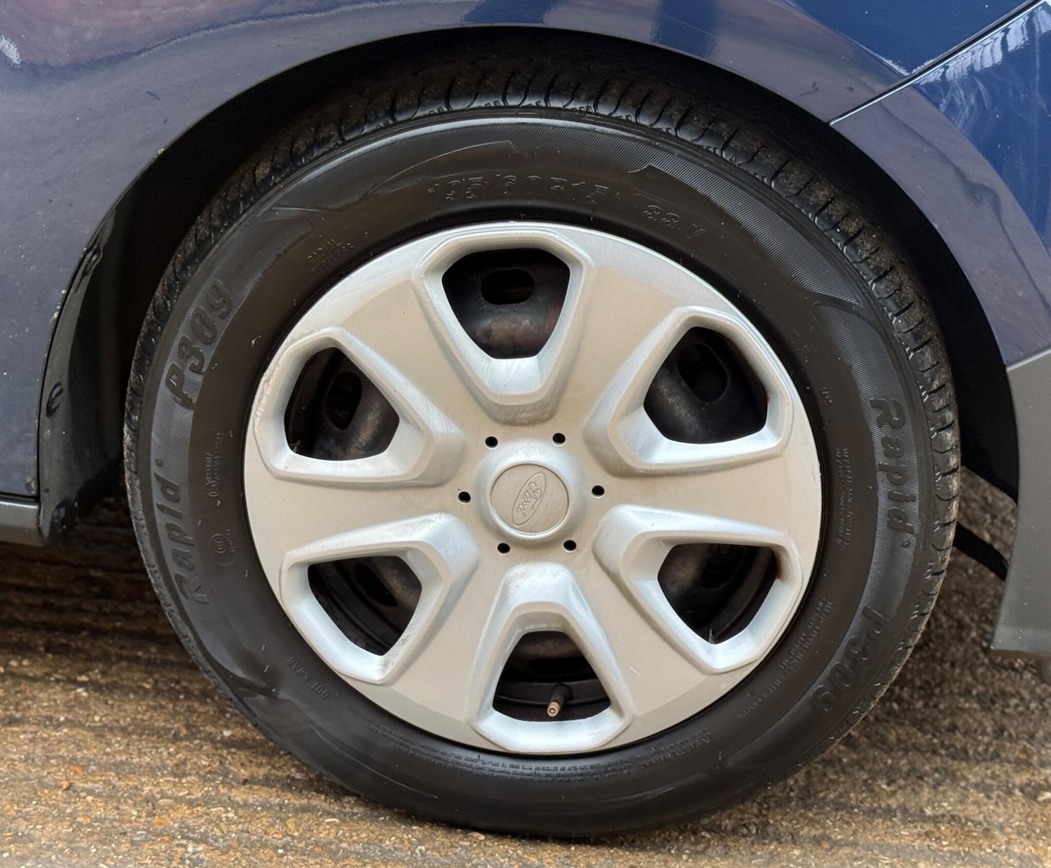 Used Ford Transit Courier 2016 for sale - 77483268: Photo 36