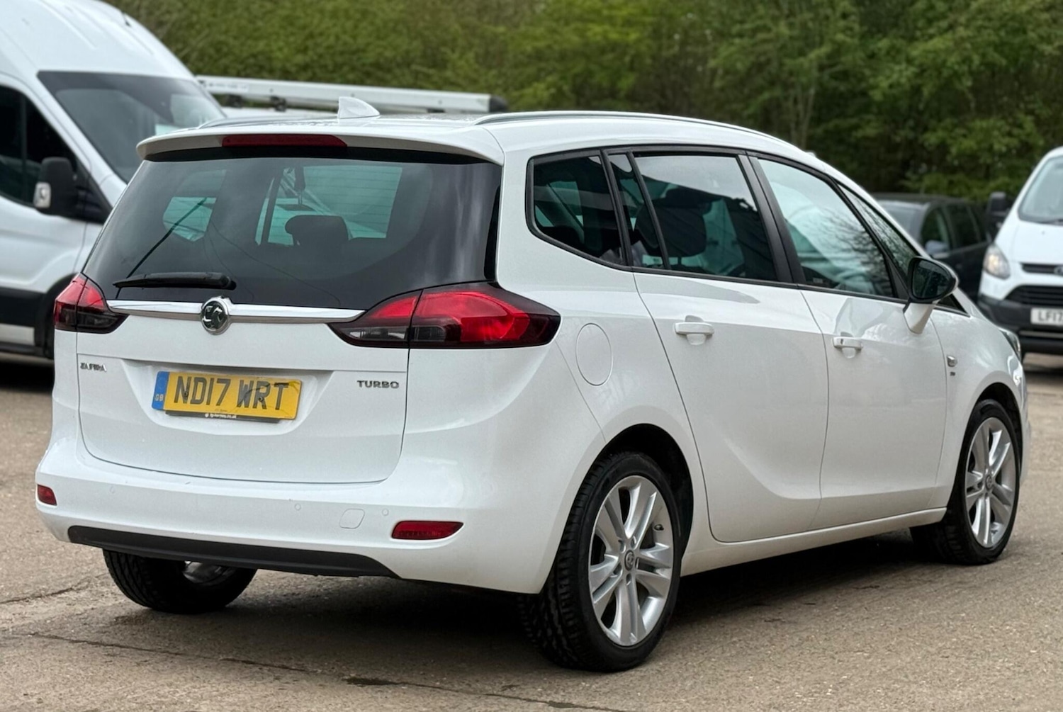 Used Vauxhall Zafira Tourer 2017 for sale - 78122248: Photo 11